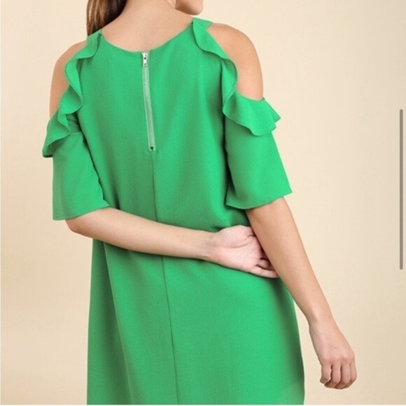 Umgee Dresses & Skirts - Umgee Green Cold Shoulder dress